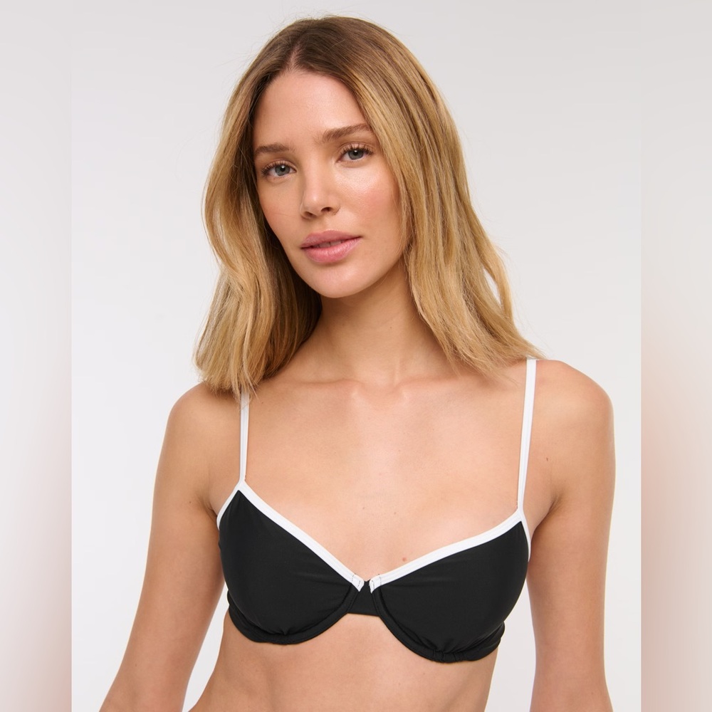 Abercrombie underwire bikini top XS